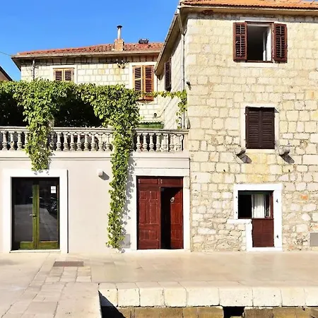 Buena Vista Jelsa (Hvar)